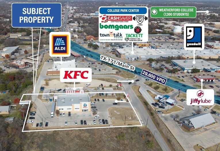 106 Cleburne Ave, Weatherford, TX à vendre - Photo du bâtiment - Image 3 de 5