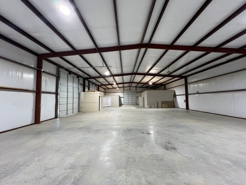 4632 CR 617, Alvarado, TX à vendre - Photo du bâtiment - Image 2 de 39