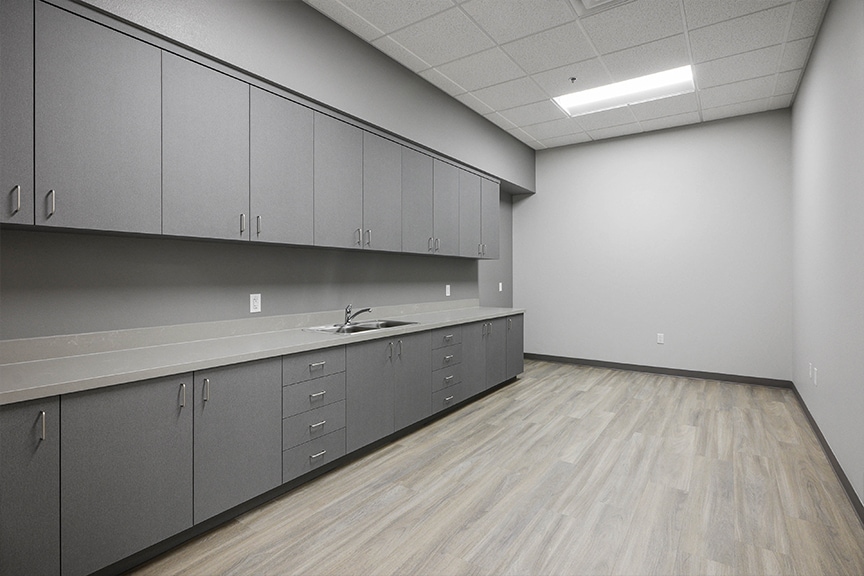 9590 S Rainbow Blvd, Las Vegas, NV for lease - Interior Photo - Image 2 of 5