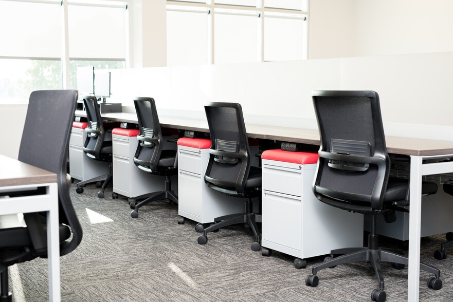 6010 W Spring Creek Pky, Plano, TX à louer - Photo intérieure - Image 3 de 9