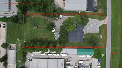 1600 SW Market St, Lee's Summit, MO - Aerial  map view - Image1