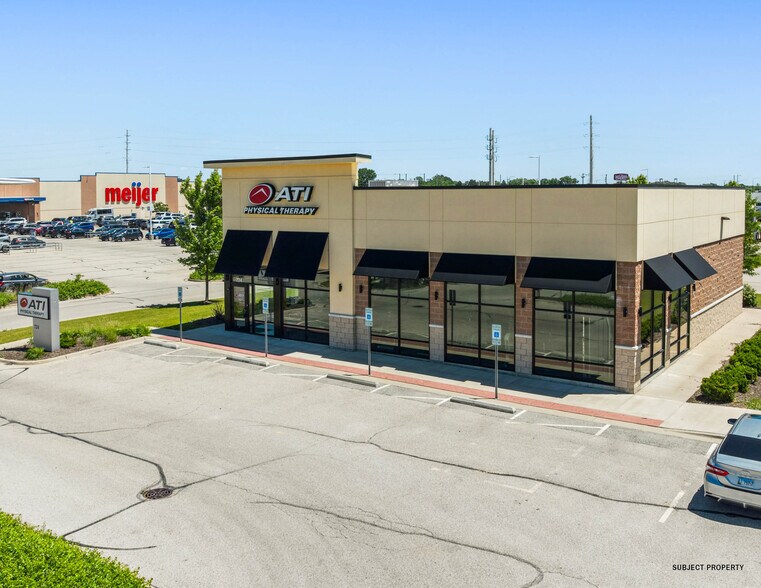 724 E Rollins Rd, Round Lake Beach, IL à vendre - Photo du bâtiment - Image 1 de 3