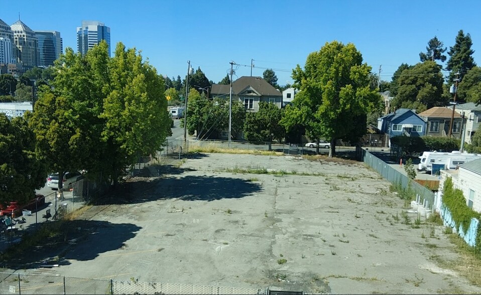 2101 Brush St, Oakland, CA for lease - Aerial - Image 3 of 3