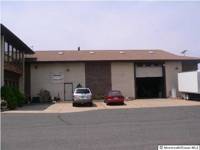 289 State Route 33, Englishtown, NJ for lease - Building Photo - Image 2 of 3