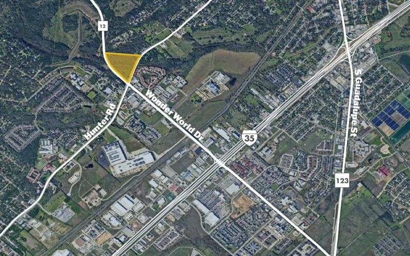 Wonder World & Hunter Rd, San Marcos, TX à vendre Photo du bâtiment- Image 1 de 2