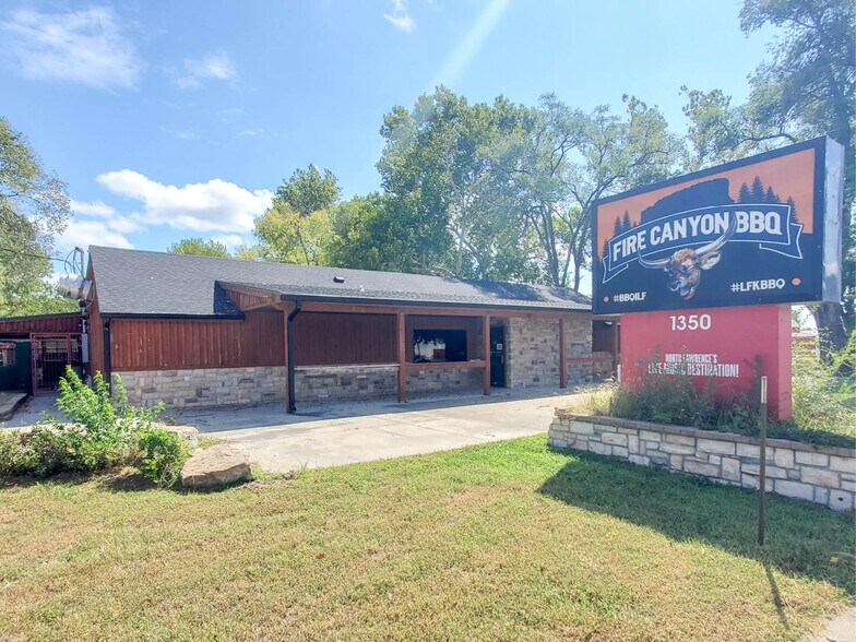 1350 N 3rd St, Lawrence, KS à vendre - Photo du bâtiment - Image 1 de 8