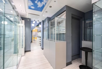 5 Cathedral Ln, Truro for sale Interior Photo- Image 2 of 3