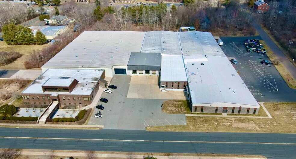 215 Moody Rd, Enfield, CT à louer - Aérien - Image 3 de 35