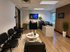 12721 NE Bel Red Rd, Bellevue, WA for lease Interior Photo- Image 2 of 6