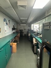 668 Seneca Ave, Ridgewood, NY à louer Photo du bâtiment- Image 2 de 10