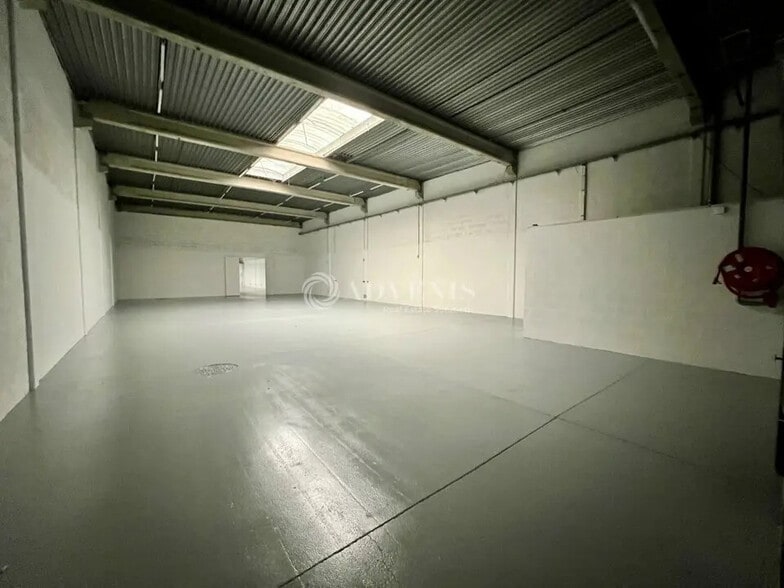 Flex dans Éragny à louer - Photo intérieure - Image 3 de 18