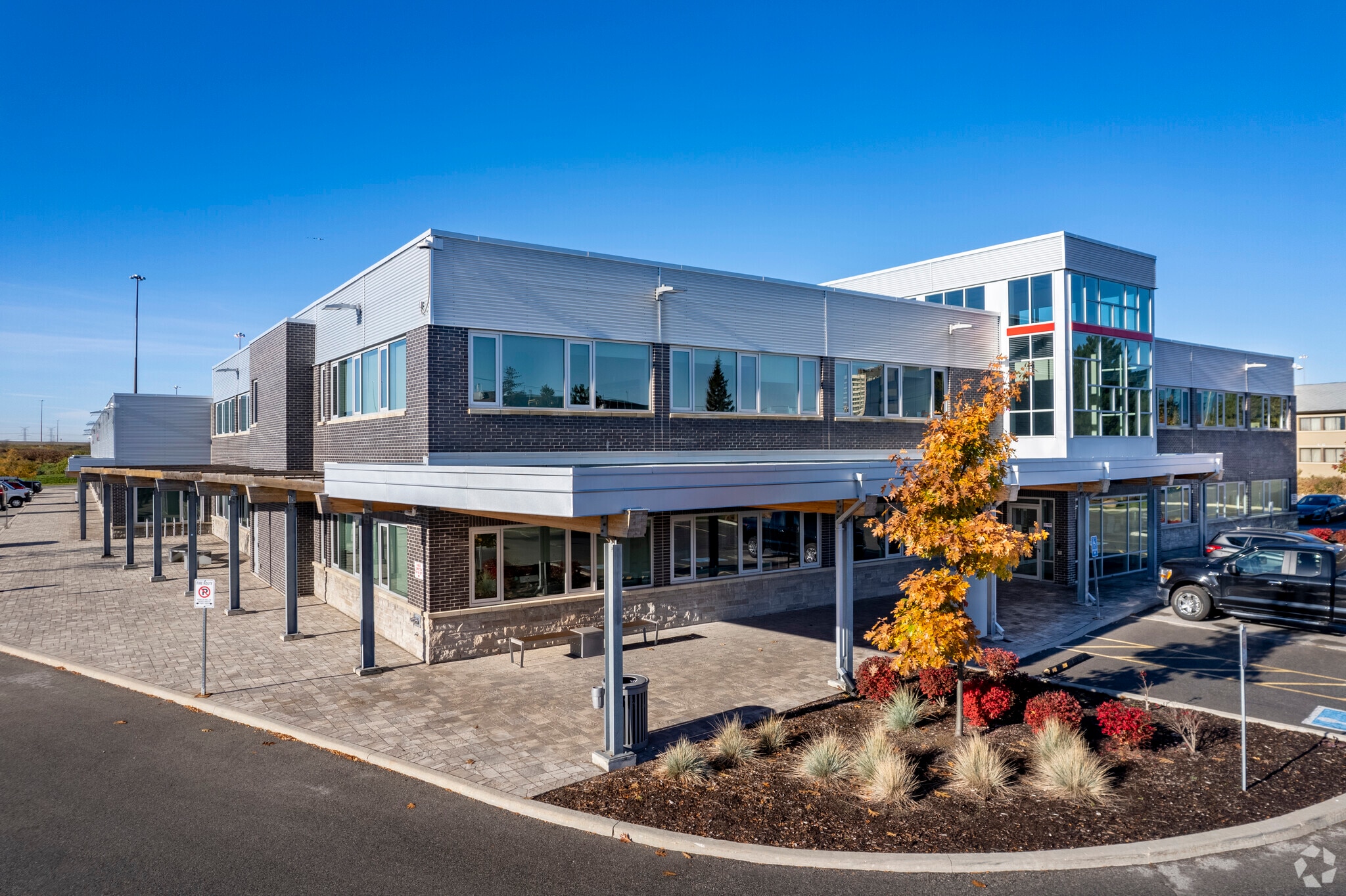 525 Cochrane Dr, Markham, ON for lease Building Photo- Image 1 of 4