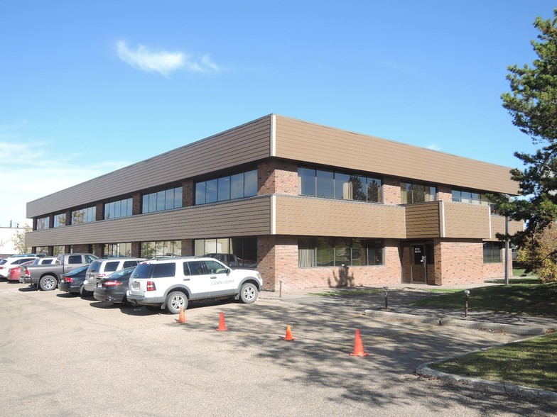 4802-4812 87 St NW, Edmonton, AB for lease - Building Photo - Image 1 of 1