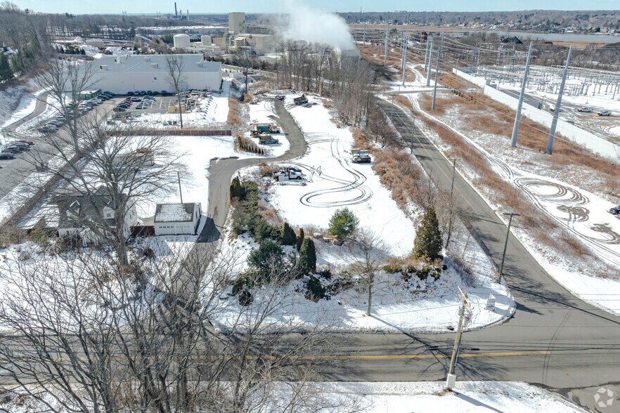 0 Shelland St, Milford, CT à vendre - Photo du bâtiment - Image 3 de 4