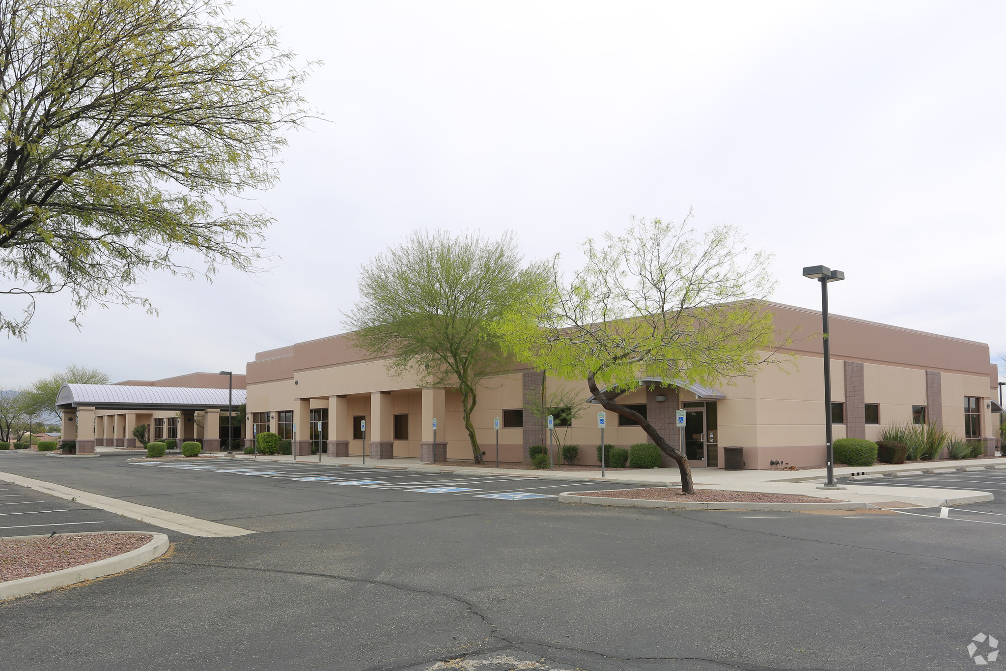 8333 N Silverbell Rd, Tucson, AZ à vendre Photo du bâtiment- Image 1 de 1