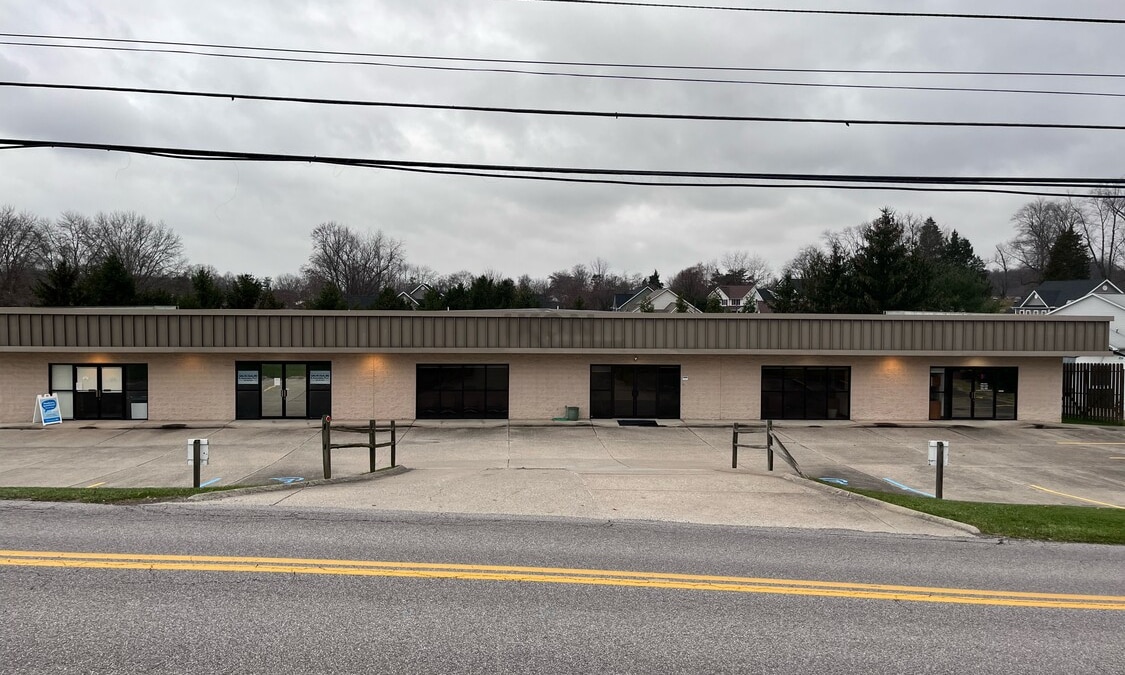 3006 Mount Vernon Rd, Hurricane, WV for sale Building Photo- Image 1 of 42