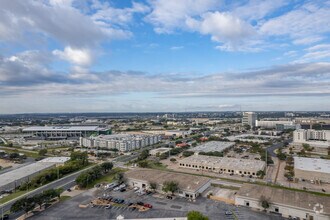 2400 W Braker Ln, Austin, TX - Aerial map view