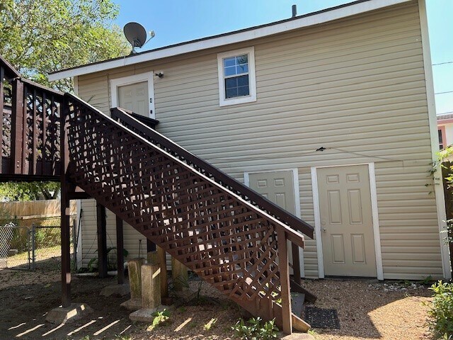 4725 Avenue R 1/2, Galveston, TX à vendre - Photo du bâtiment - Image 3 de 12