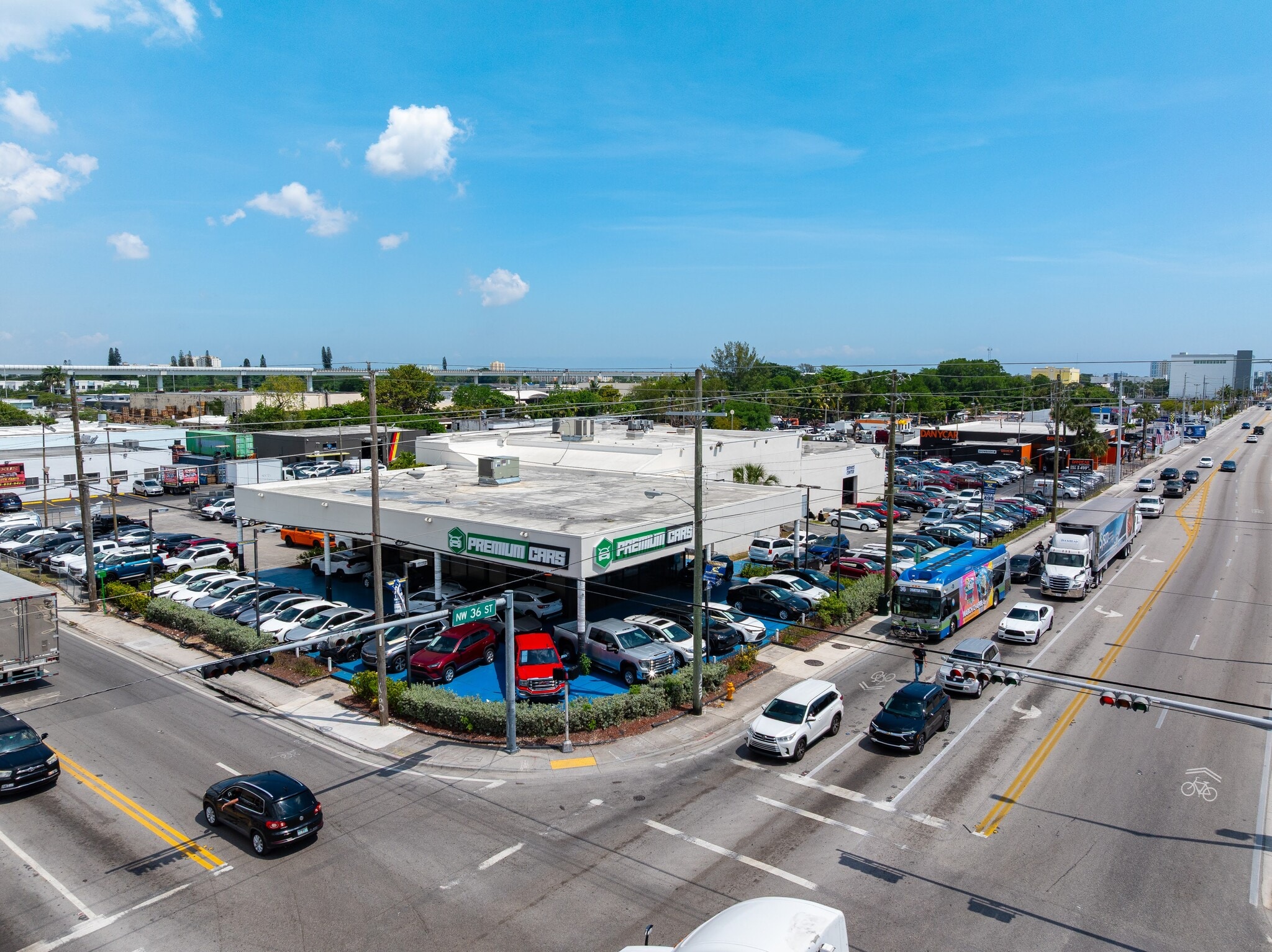 3199 NW 36th St, Miami, FL for lease Primary Photo- Image 1 of 17