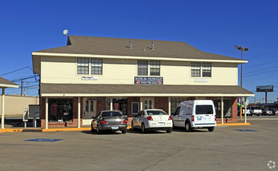 4018 Kemp Blvd, Wichita Falls, TX à louer - Photo du bâtiment - Image 2 de 2