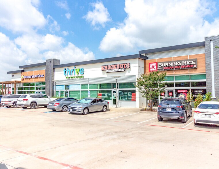 520 Grapevine Hwy, Hurst, TX for sale - Primary Photo - Image 1 of 3