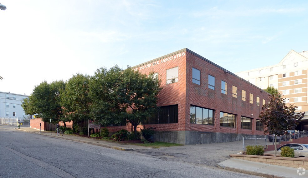 115 Cedar St, Providence, RI à louer - Photo du bâtiment - Image 3 de 3