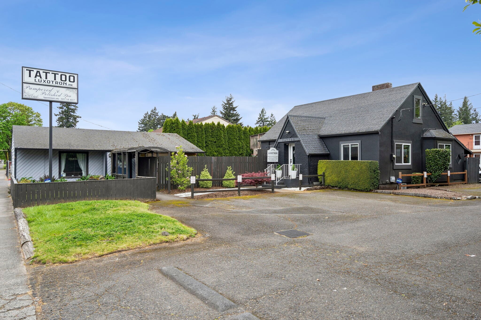 17641 SE Stark St, Portland, OR à vendre Photo du bâtiment- Image 1 de 55