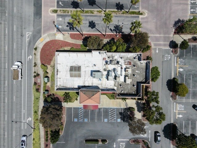 1616 N Main St, Salinas, CA à vendre - Photo du bâtiment - Image 2 de 7