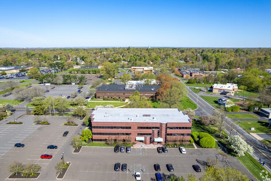 300 Harper Dr, Moorestown, NJ à louer - Aérien - Image 3 de 23