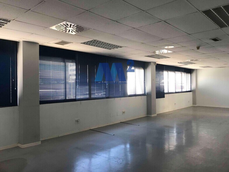 Office in Alcobendas, Madrid for lease - Interior Photo - Image 2 of 4