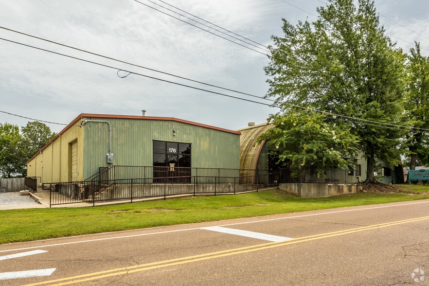 176-184 Mt Pleasant Rd, Collierville, TN for lease - Primary Photo - Image 1 of 4