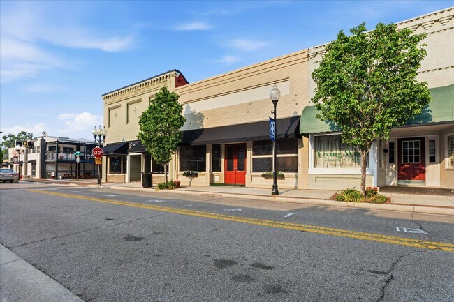Plus de détails pour 14827 Main St, Alachua, FL - Commerce de détail à louer