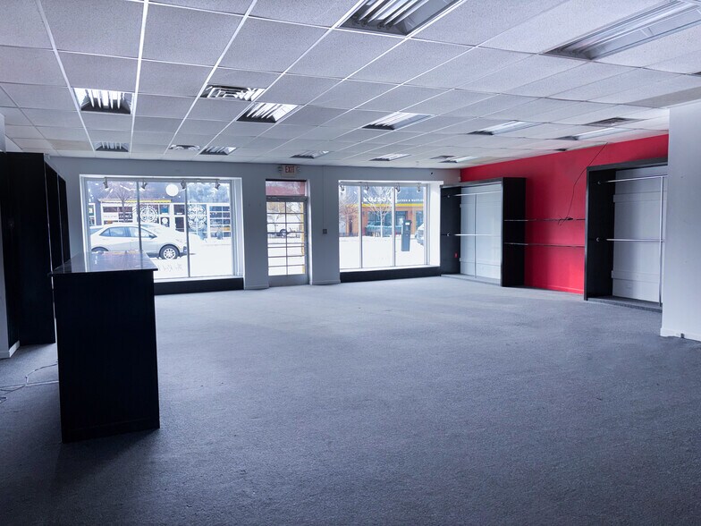 19330 Livernois Ave, Detroit, MI à louer - Photo intérieure - Image 3 de 16