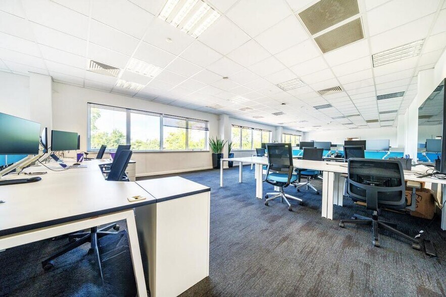 London Rd, Swanley à vendre - Photo du bâtiment - Image 3 de 3