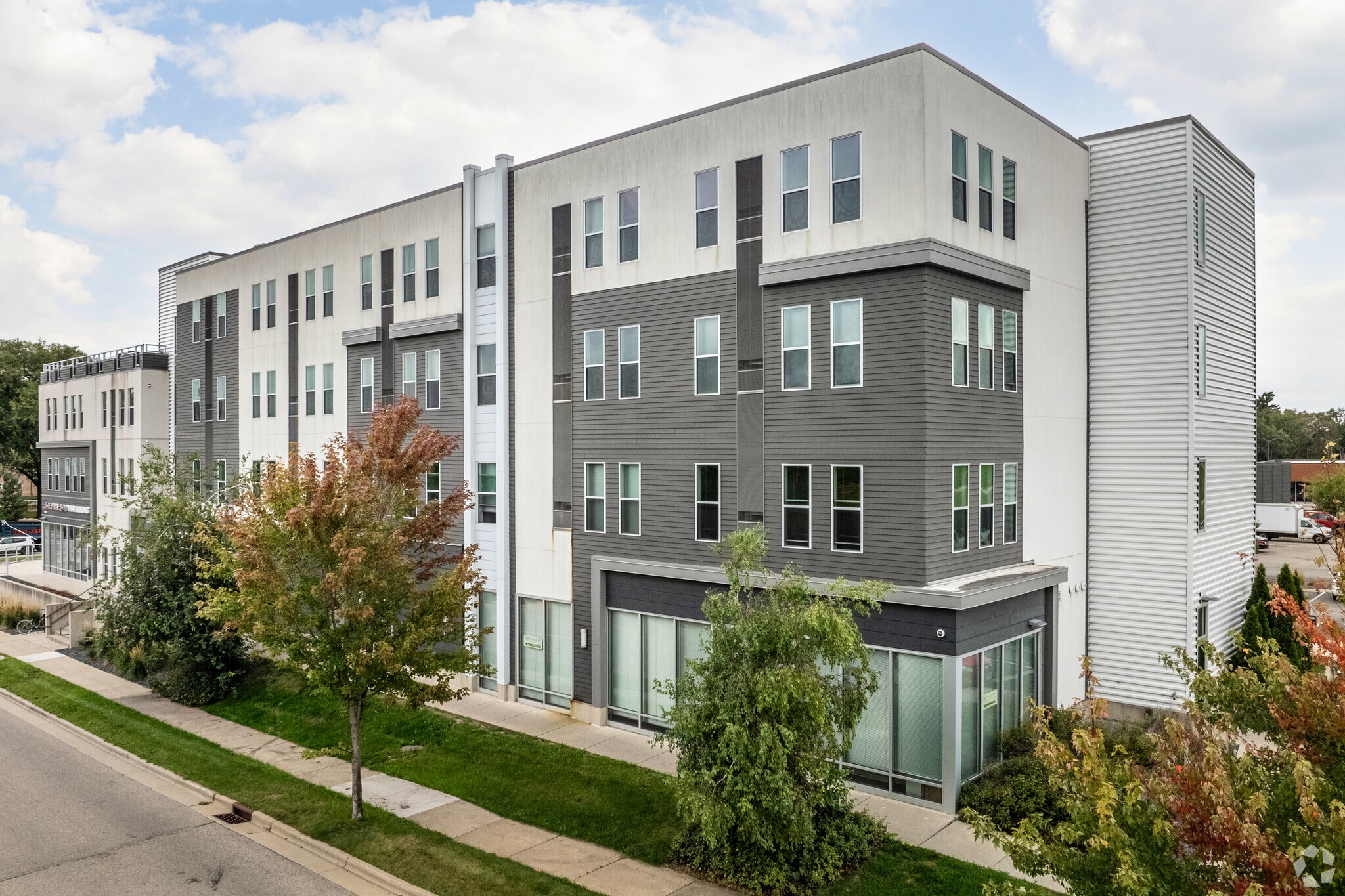 2500 Rimrock Rd, Madison, WI for lease Primary Photo- Image 1 of 24