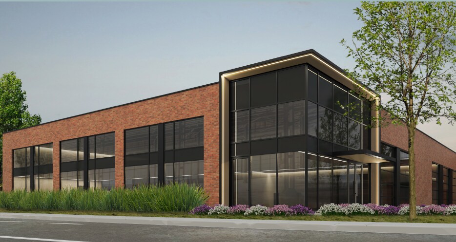 2105 Ch de la Côte-de-Liesse, Montréal, QC à louer - Photo du bâtiment - Image 2 de 2