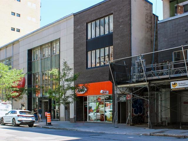 328-330 Rue Sainte-Catherine E, Montréal, QC à louer - Photo principale - Image 3 de 3