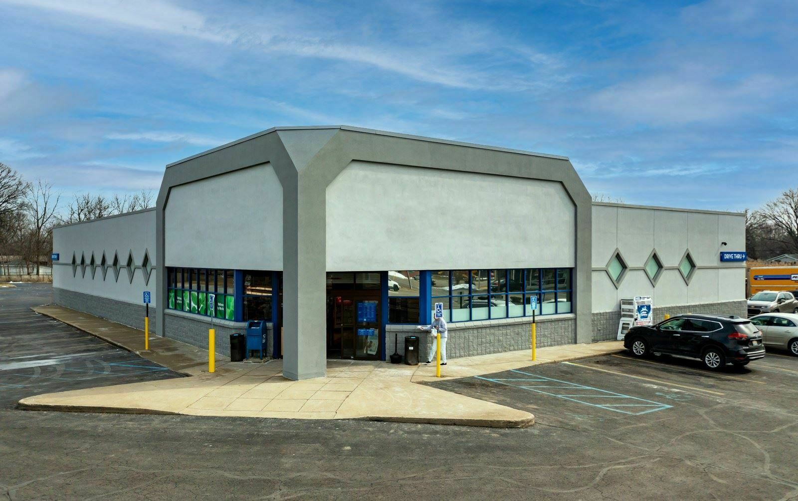 6026 Lapeer Rd, Burton, MI for lease Building Photo- Image 1 of 5