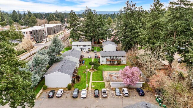 Plus de détails pour 16300-16400 E Burnside St, Gresham, OR - Multi-résidentiel à vendre