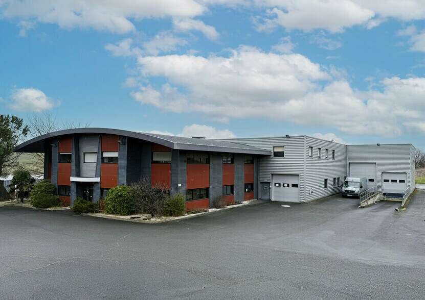 205 Rue De Montepy, Fleurieux-sur-l'Arbresle for sale - Building Photo - Image 1 of 11