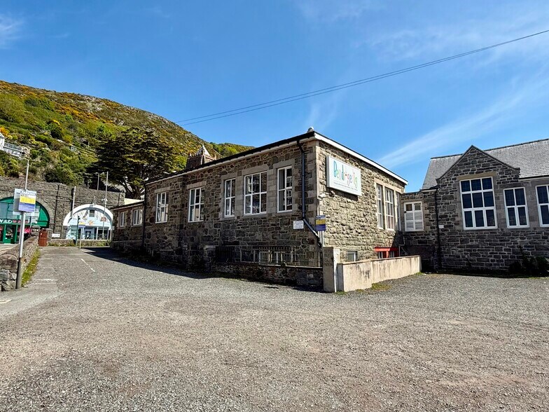 King Edward St, Barmouth à vendre - Photo principale - Image 1 de 29