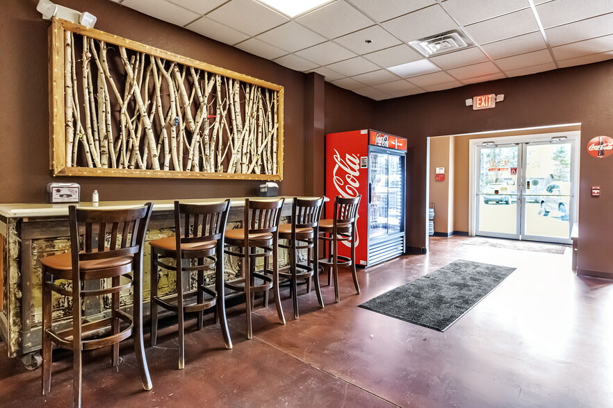 2-85 Bristol Ln, Ellicottville, NY for lease - Building Photo - Image 3 of 152