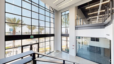 4416 Azusa Canyon Rd, Irwindale, CA à louer Numérisation 3D de Matterport- Image 1 de 15