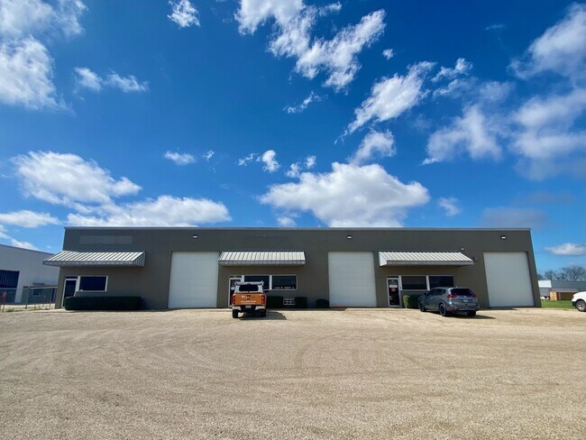 More details for 5809 N State Highway 6, Waco, TX - Industrial for Lease
