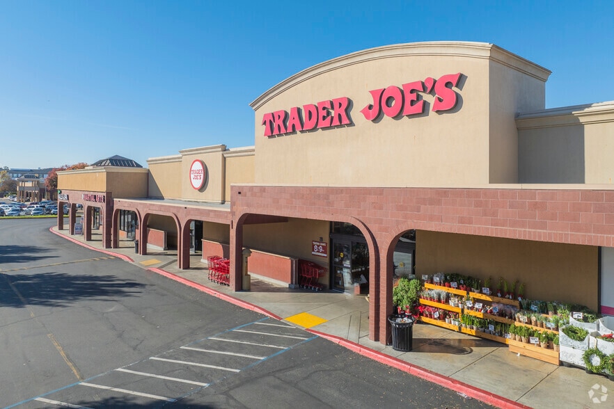 1070 E Stanley Blvd, Livermore, CA for lease - Building Photo - Image 3 of 17