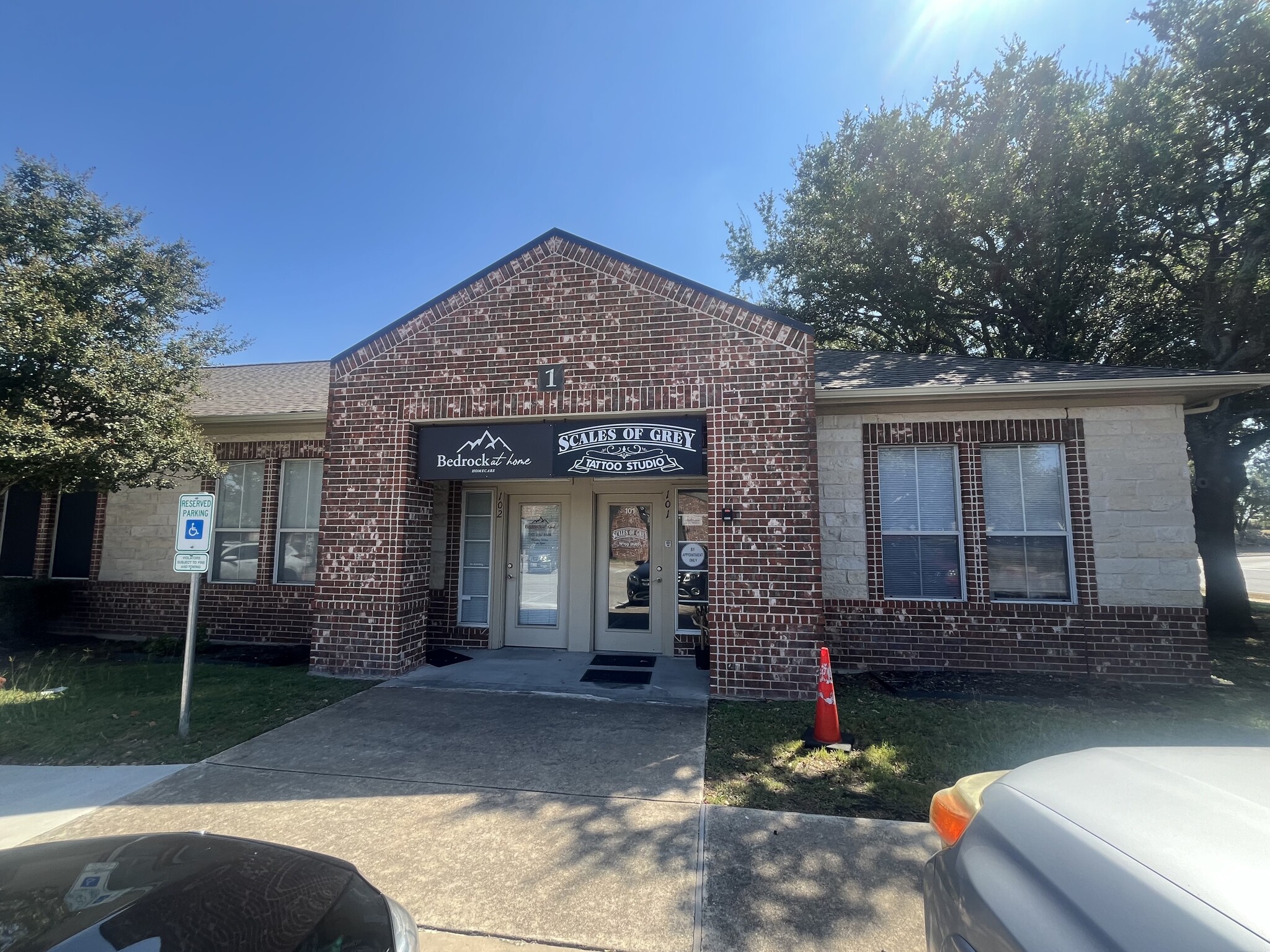595 Round Rock West, Round Rock, TX for lease Primary Photo- Image 1 of 5