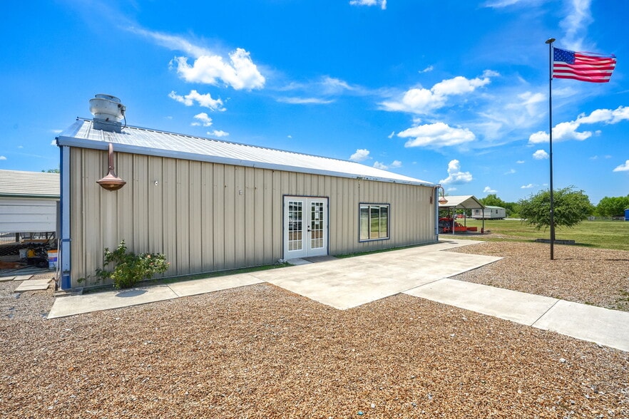 8806 FM 751, Quinlan, TX for sale - Building Photo - Image 2 of 43