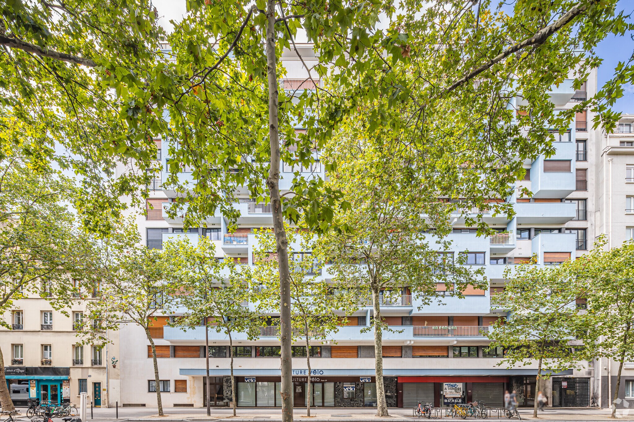 Avenue Daumesnil, Paris à vendre Photo principale- Image 1 de 10