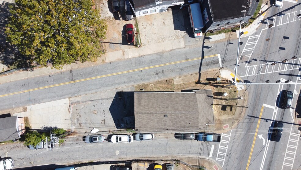 1126 Memorial Dr SE, Atlanta, GA à louer - Photo du bâtiment - Image 3 de 9