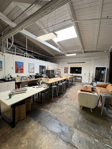 1707-1731 Poplar St, Oakland, CA à louer - Photo du bâtiment - Image 2 de 20